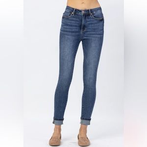 NWOT Judy Blue Skinny Fit Tummy Control Cuffed Jeans Size 7/28